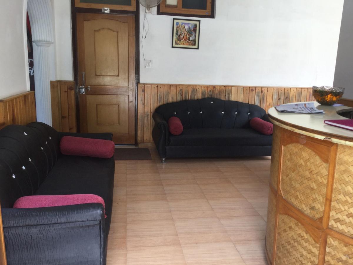 Sapphire Inn Bhimtal Ngoại thất bức ảnh