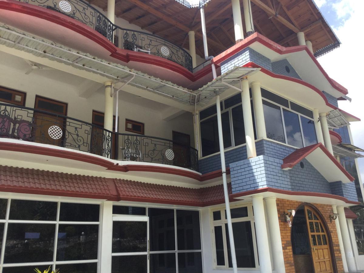 Sapphire Inn Bhimtal Ngoại thất bức ảnh